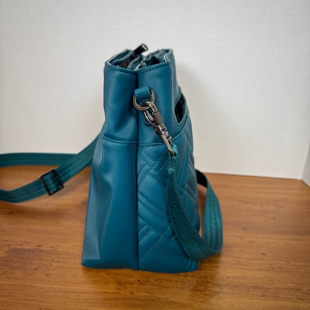 Lug Double Dip Quilted Teal/Blue Crossbody Bag Modern Design Satin Luxe - Picture 8 of 9